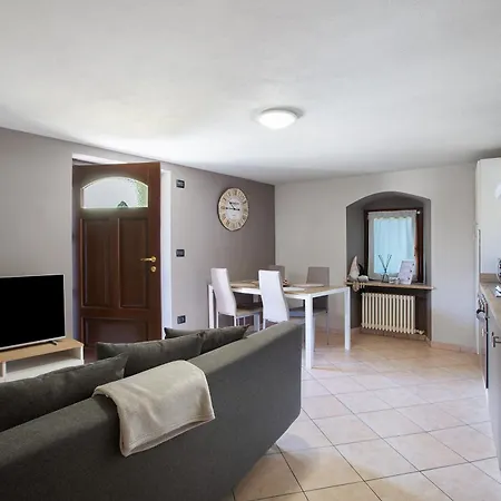 아파트 Maison Bebe Comboe *